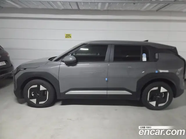 Kia EV3 2026 автомат (гидро), миниатюра 3 Kia EV3 2026 автомат (гидро), миниатюра 3