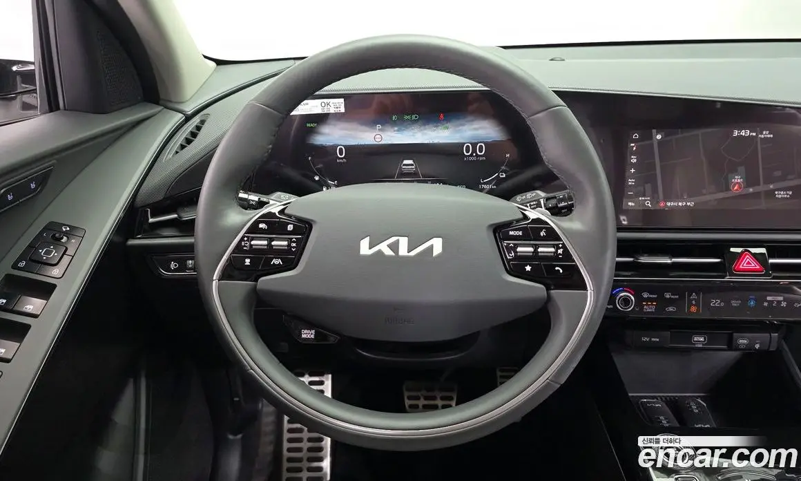 Kia Niro 2022 1.6 автомат (гидро), фото 13