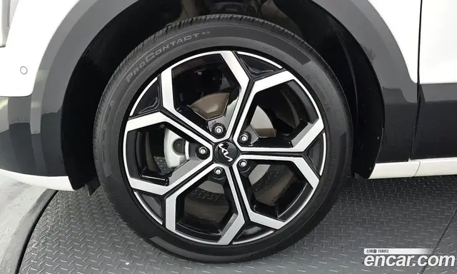 Kia Niro 2022 1.6 автомат (гидро), миниатюра 5
