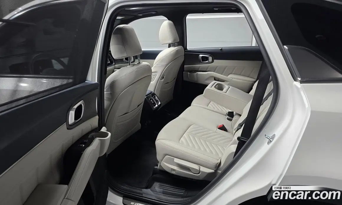 Kia Sorento 2024 1.6 автомат (гидро), фото 11