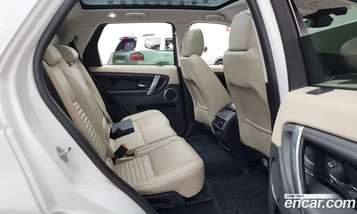 Land Rover Discovery Sport 2021 2.0 автомат (гидро), фото 12 Land Rover Discovery Sport 2021 2.0 автомат (гидро), фото 12