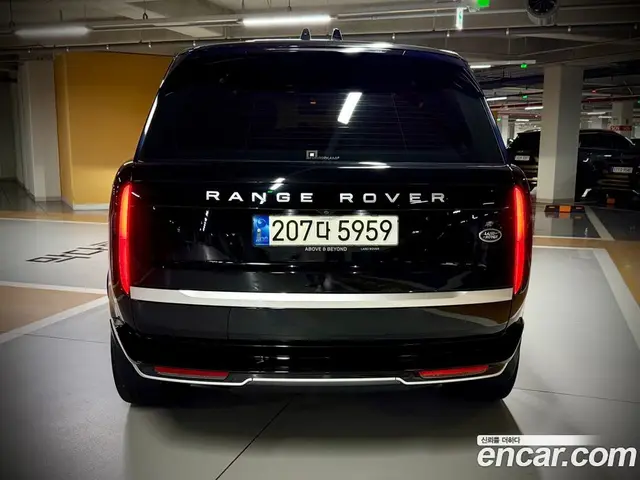 Land Rover Range Rover 2022 3.0 автомат (гидро), миниатюра 4 Land Rover Range Rover 2022 3.0 автомат (гидро), миниатюра 4