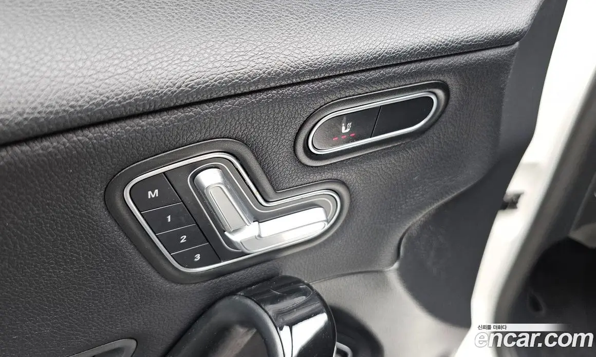 Mercedes-Benz A-Class 2020 2.0 автомат (гидро), фото 18