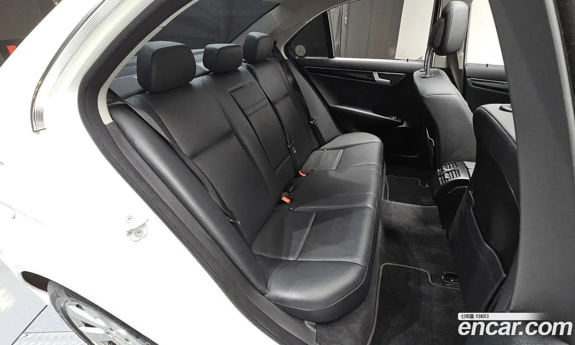 Mercedes-Benz C-Class 2012 1.8 автомат (гидро), фото 11