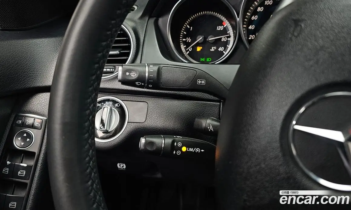 Mercedes-Benz C-Class 2012 1.8 автомат (гидро), фото 16