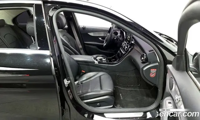 Mercedes-Benz C-Class 2017 2.0 автомат (гидро), миниатюра 11
