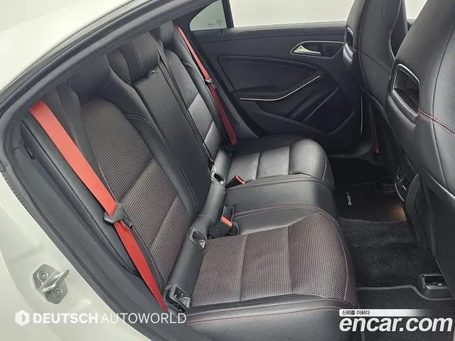 Mercedes-Benz CLA-Class 2017 2.0 автомат (гидро), миниатюра 12