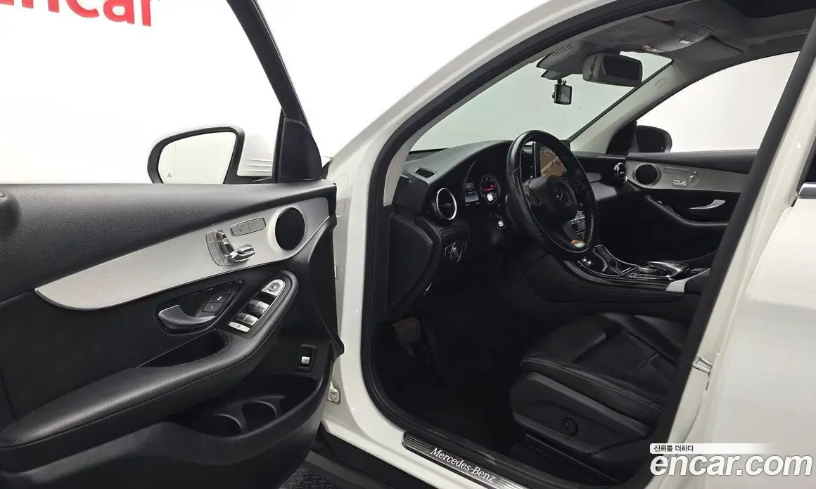 Mercedes-Benz GLC-Class 2016 2.1 автомат (гидро), фото 10 Mercedes-Benz GLC-Class 2016 2.1 автомат (гидро), фото 10