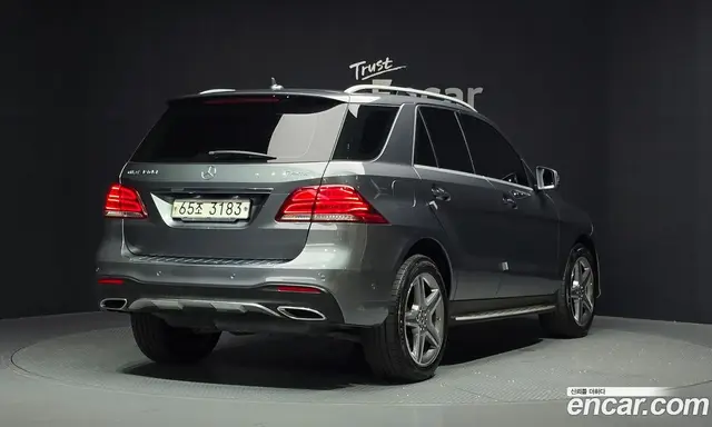 Mercedes-Benz GLE-Class 2017 3.0 автомат (гидро), миниатюра 2
