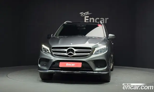 Mercedes-Benz GLE-Class 2017 3.0 автомат (гидро), миниатюра 3