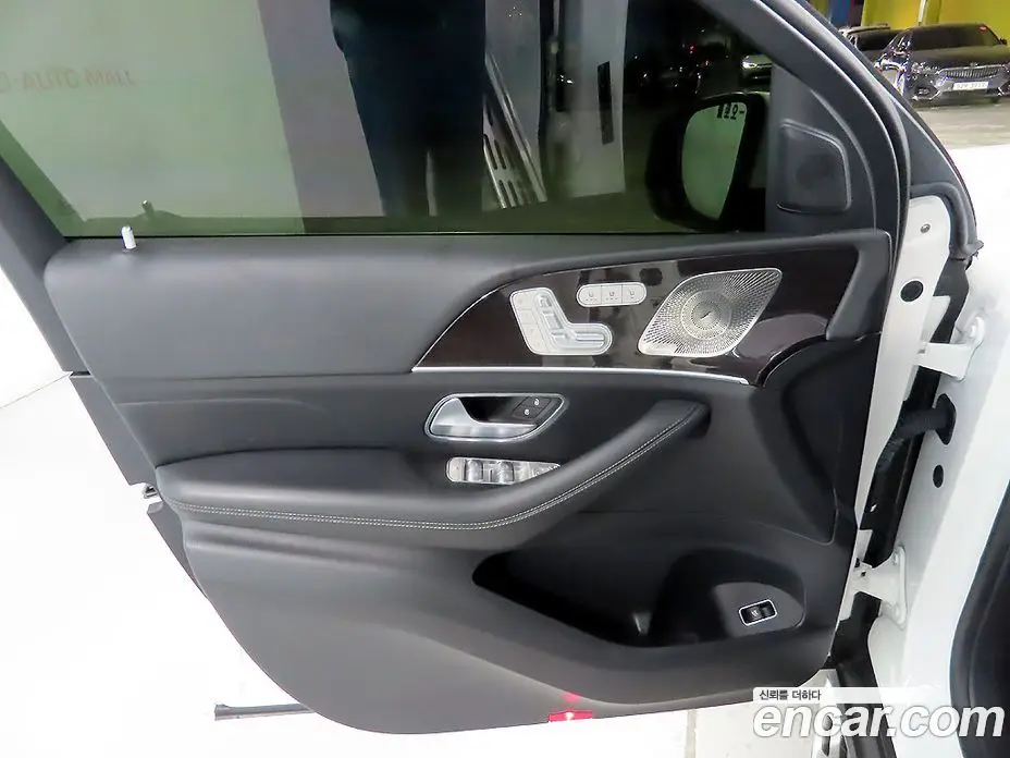 Mercedes-Benz GLE-Class 2023 3.0 автомат (гидро), фото 20 Mercedes-Benz GLE-Class 2023 3.0 автомат (гидро), фото 20