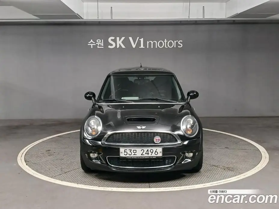 Mini Cooper 2010 1.6 автомат (гидро), фото 1 Mini Cooper 2010 1.6 автомат (гидро), фото 1