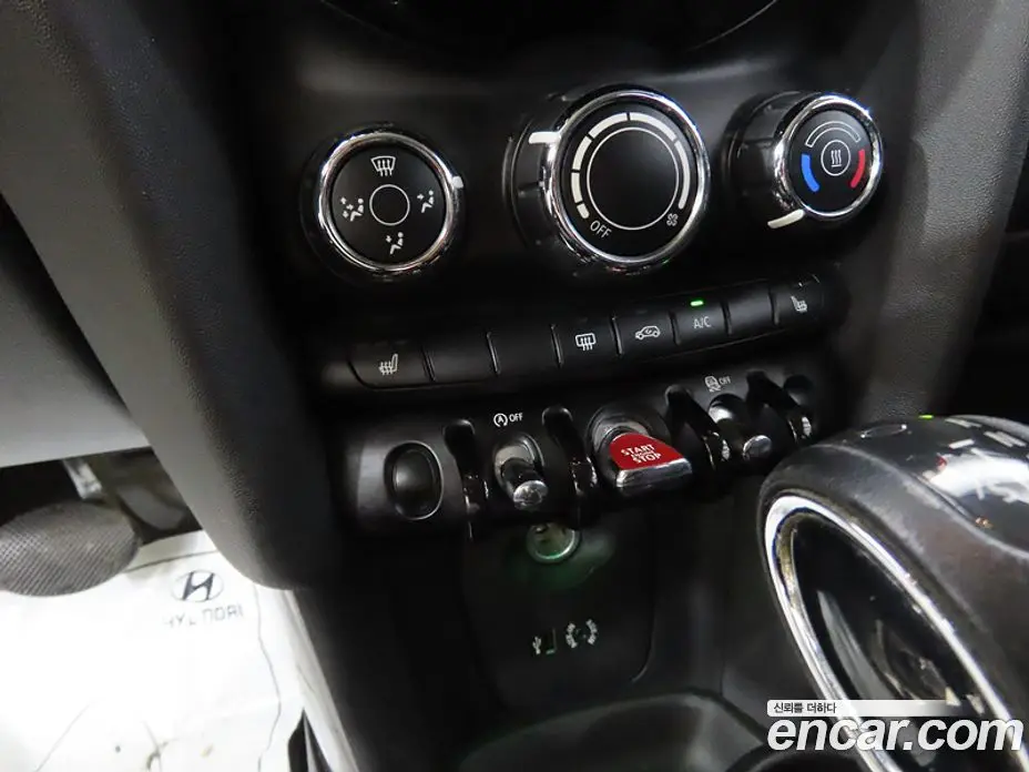 Mini Cooper 2014 1.5 автомат (гидро), фото 12 Mini Cooper 2014 1.5 автомат (гидро), фото 12