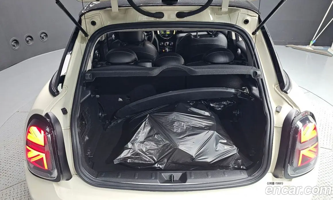 Mini Cooper 2015 1.5 автомат (гидро), фото 20