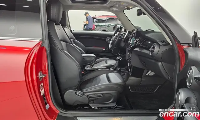 Mini Cooper 2017 1.5 автомат (гидро), миниатюра 11