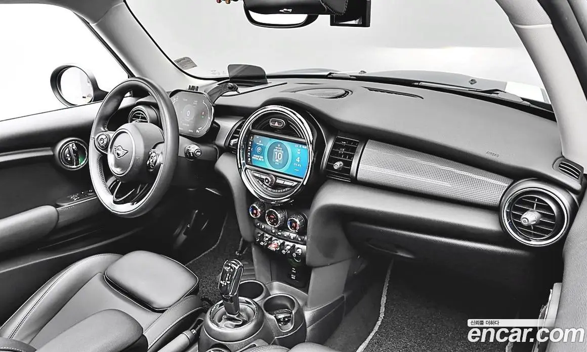 Mini Cooper 2021 1.5 автомат (гидро), фото 19