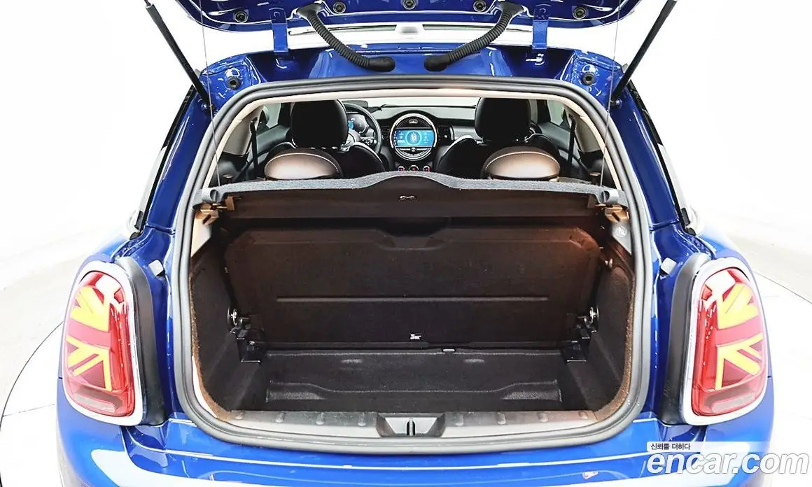 Mini Cooper 2021 1.5 автомат (гидро), фото 4