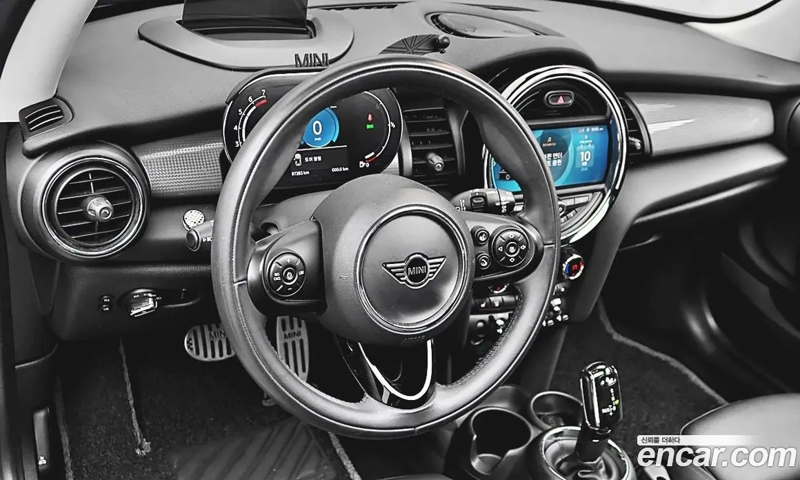 Mini Cooper 2021 1.5 автомат (гидро), фото 8