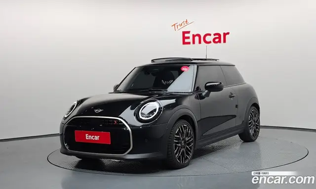 Mini Cooper, 2024, 48 000 км