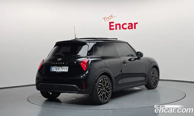 Mini Cooper 2024 2.0 автомат (гидро), миниатюра 2