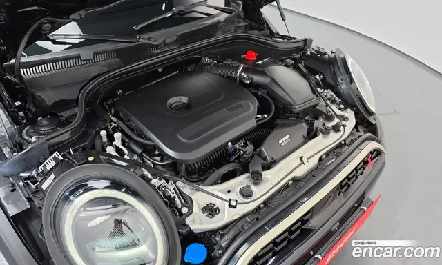 Mini Cooper 2024 2.0 автомат (гидро), миниатюра 6