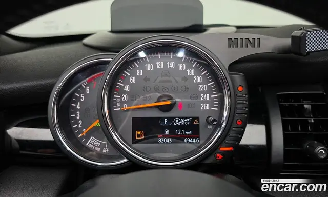 Mini Cooper Convertible 2017 1.5 автомат (гидро), миниатюра 8