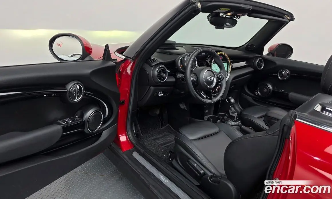 Mini Cooper Convertible 2017 1.5 автомат (гидро), фото 10