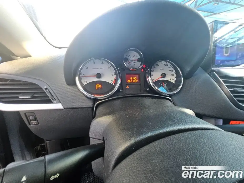 Peugeot 207 2009 1.6 автомат (гидро), фото 15 Peugeot 207 2009 1.6 автомат (гидро), фото 15