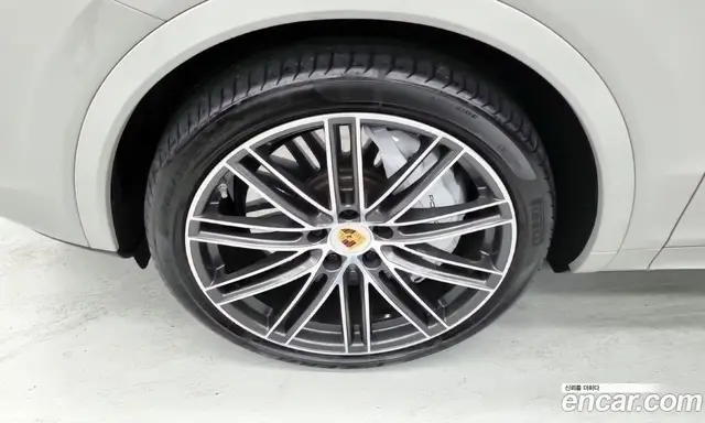 Porsche Cayenne 2023 4.0 автомат (гидро), миниатюра 5 Porsche Cayenne 2023 4.0 автомат (гидро), миниатюра 5