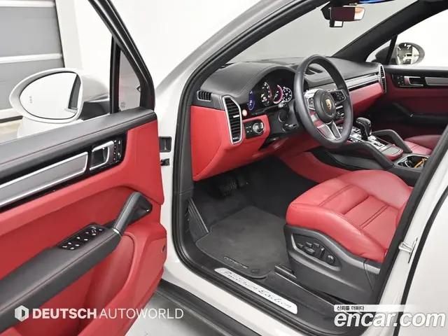 Porsche Cayenne 2023 3.0 автомат (гидро), миниатюра 11 Porsche Cayenne 2023 3.0 автомат (гидро), миниатюра 11