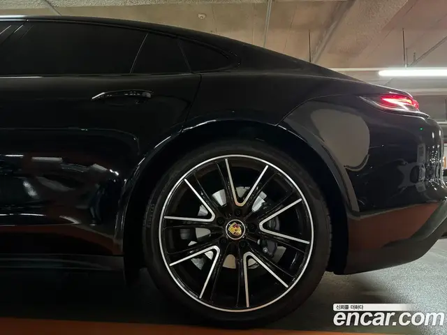 Porsche Panamera 2023 2.9 автомат (гидро), миниатюра 2