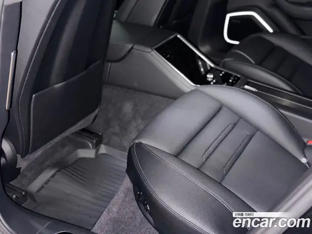 Porsche Panamera 2023 2.9 автомат (гидро), миниатюра 11