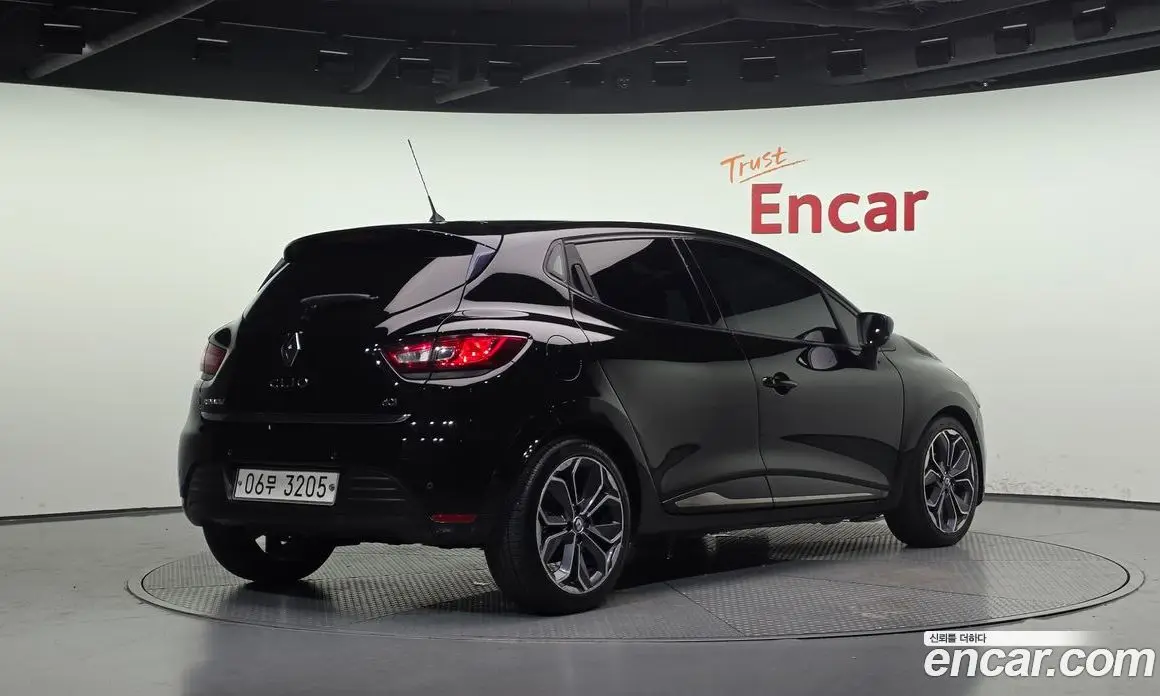 Renault (Samsung) Cilo 2018 1.5 автомат (гидро), фото 2 Renault (Samsung) Cilo 2018 1.5 автомат (гидро), фото 2