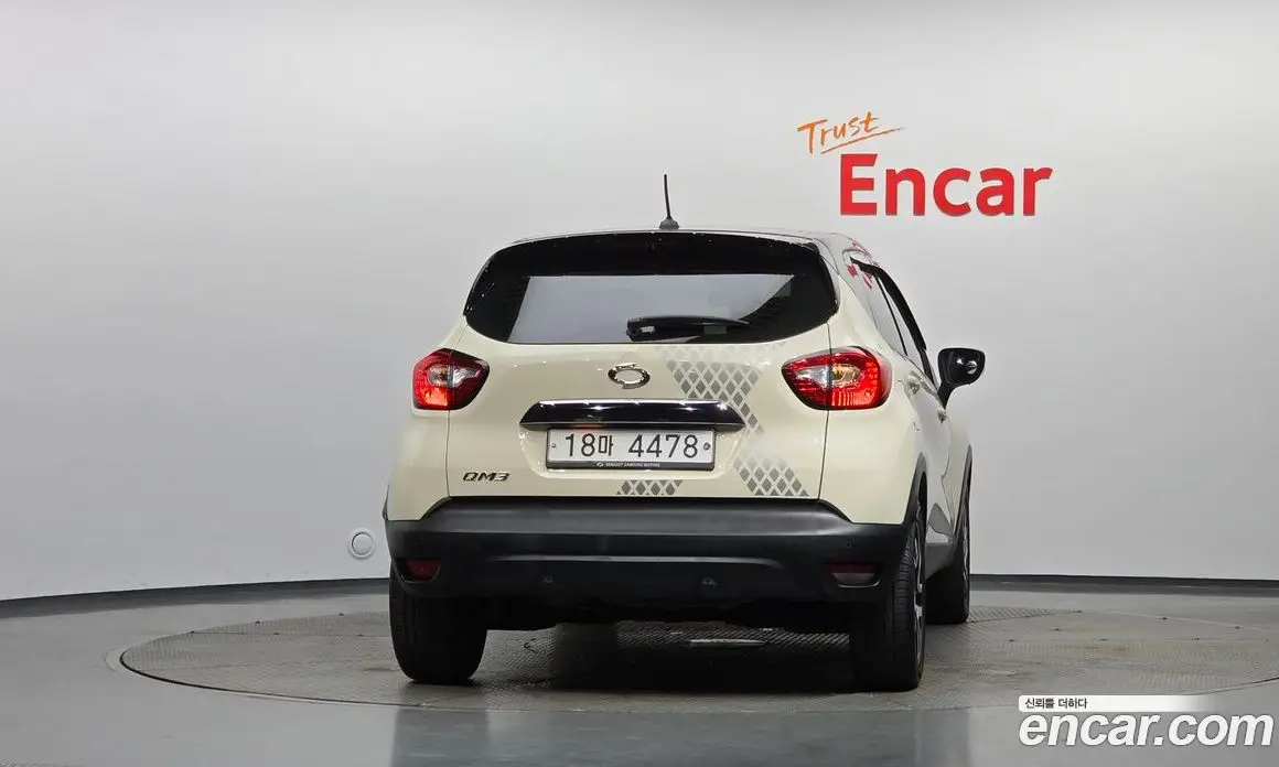 Renault (Samsung) QM3 2015 1.5 автомат (гидро), фото 4 Renault (Samsung) QM3 2015 1.5 автомат (гидро), фото 4