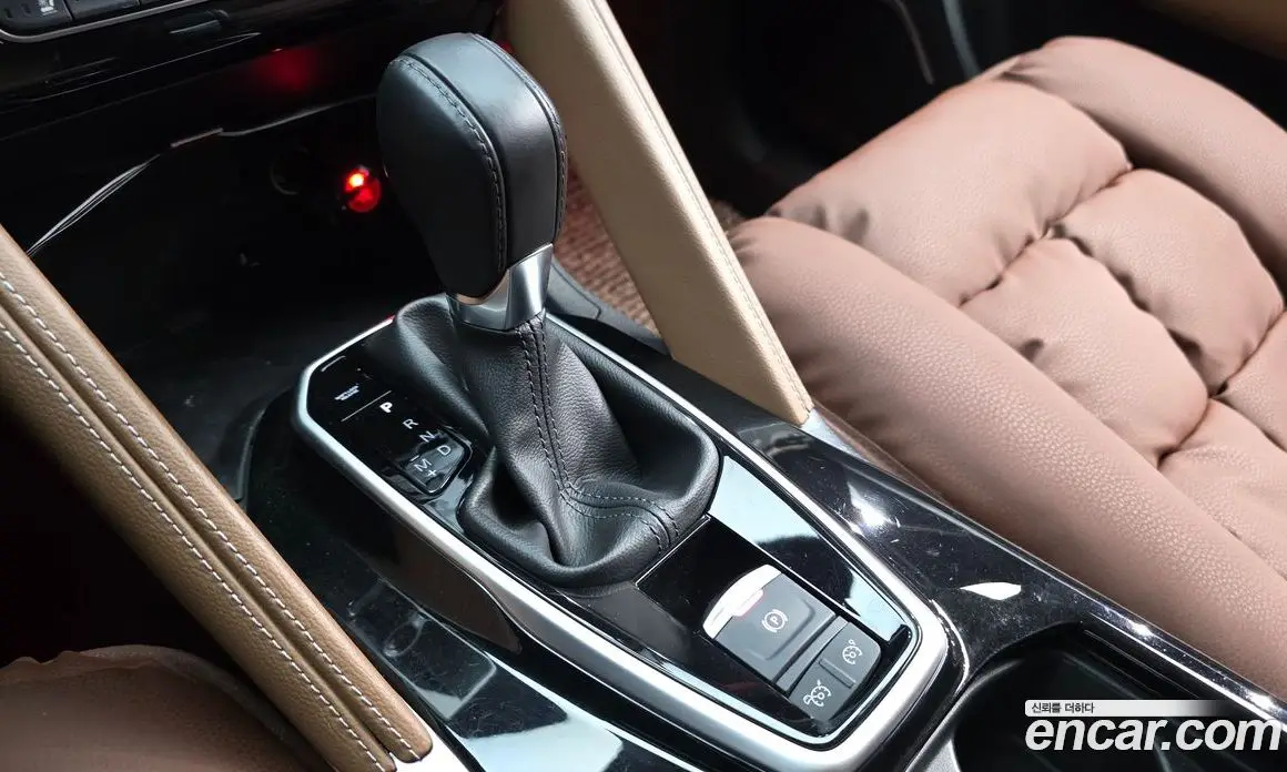 Renault (Samsung) QM6 2022 2.0 автомат (гидро), фото 9 Renault (Samsung) QM6 2022 2.0 автомат (гидро), фото 9