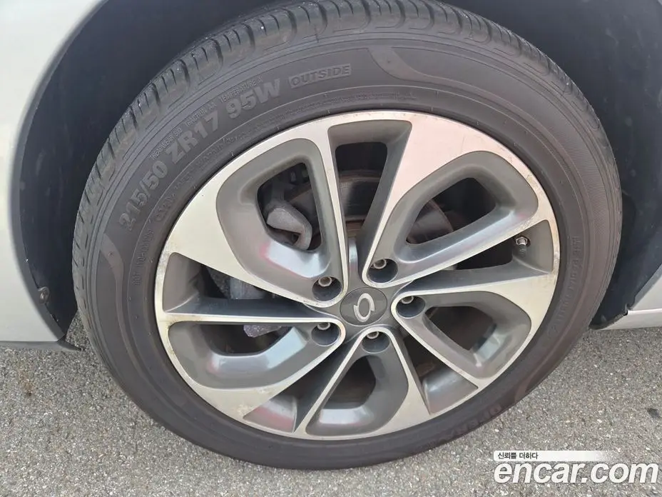 Renault (Samsung) SM3 2014 1.6 автомат (гидро), фото 9 Renault (Samsung) SM3 2014 1.6 автомат (гидро), фото 9
