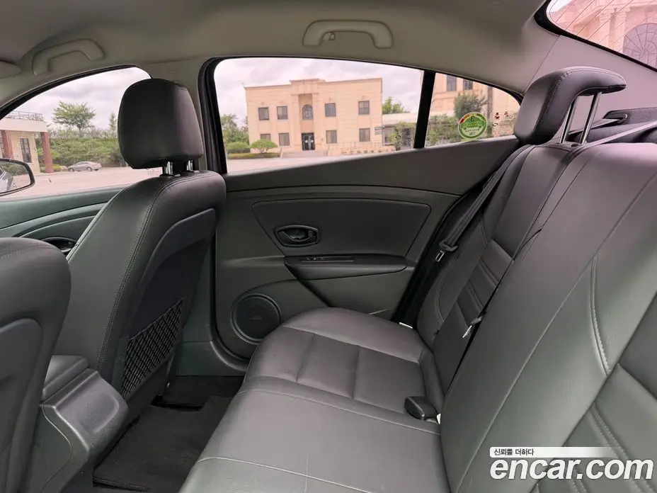 Renault (Samsung) SM3 2019 1.6 автомат (гидро), фото 12 Renault (Samsung) SM3 2019 1.6 автомат (гидро), фото 12