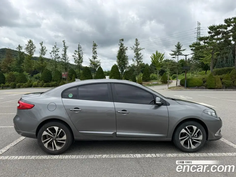 Renault (Samsung) SM3 2019 1.6 автомат (гидро), фото 6 Renault (Samsung) SM3 2019 1.6 автомат (гидро), фото 6