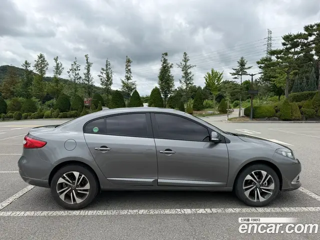 Renault (Samsung) SM3 2019 1.6 автомат (гидро), миниатюра 6 Renault (Samsung) SM3 2019 1.6 автомат (гидро), миниатюра 6