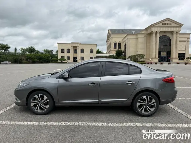 Renault (Samsung) SM3 2019 1.6 автомат (гидро), миниатюра 7 Renault (Samsung) SM3 2019 1.6 автомат (гидро), миниатюра 7