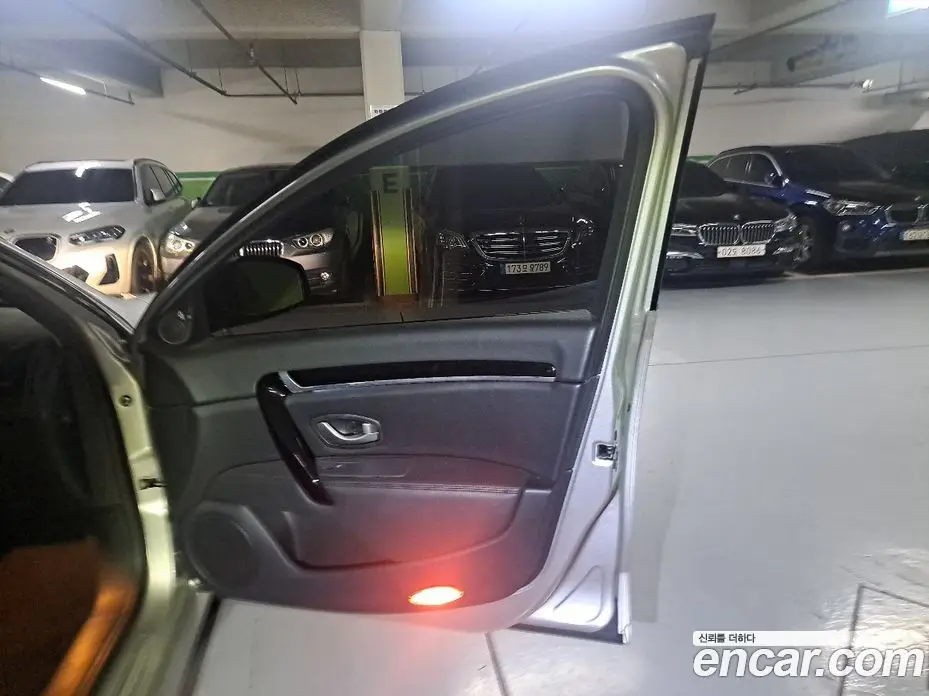 Renault (Samsung) SM7 2017 2.5 автомат (гидро), фото 15