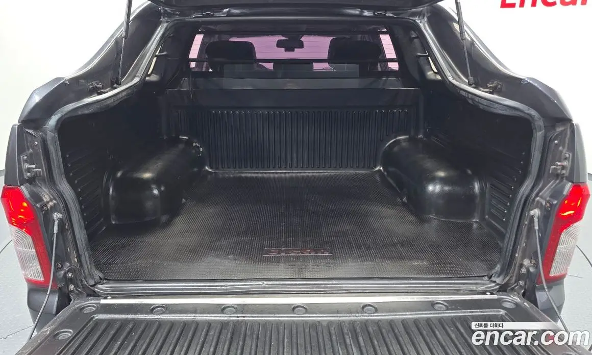 SsangYong Korando 2014 2.0 автомат (гидро), фото 20