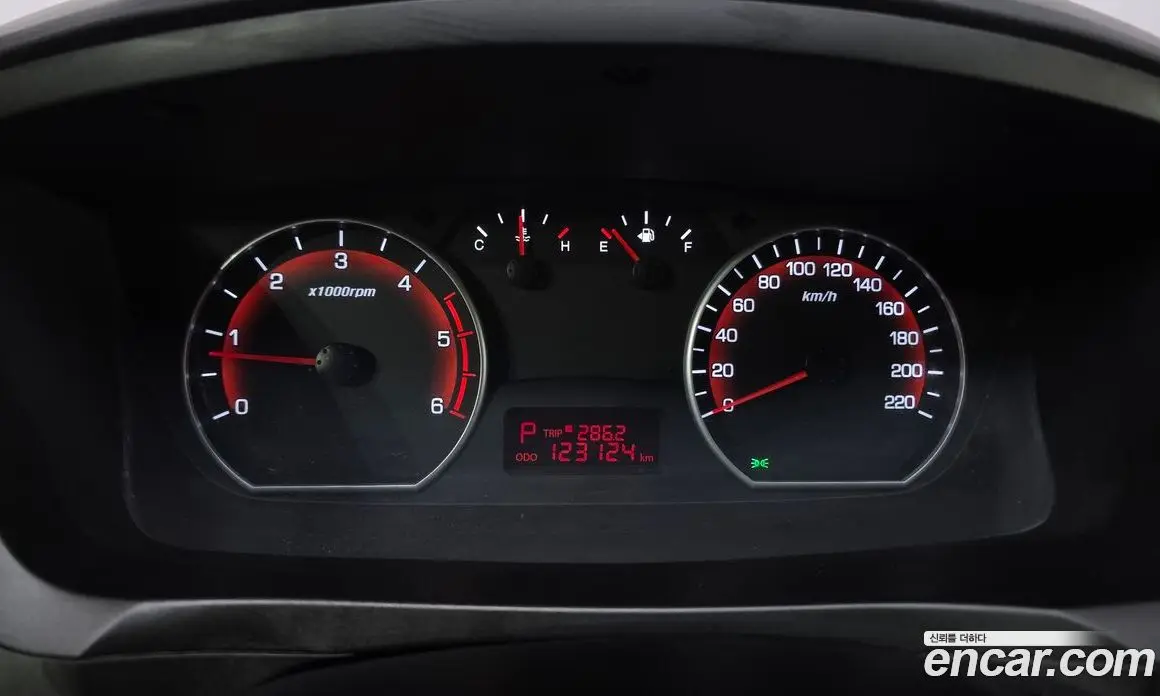 SsangYong Korando 2014 2.0 автомат (гидро), фото 8