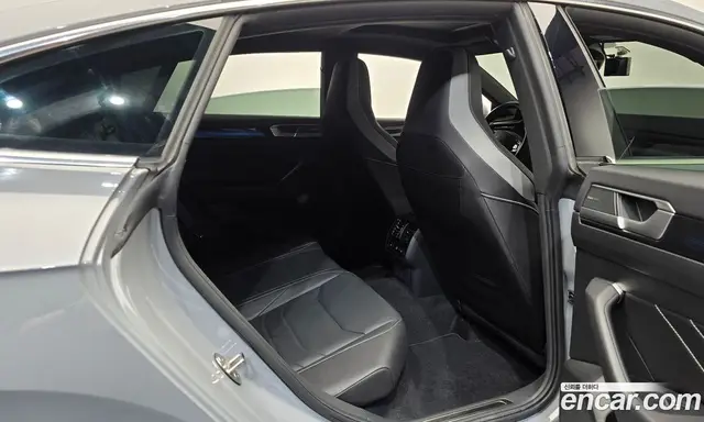 Volkswagen Arteon 2022 2.0 автомат (гидро), миниатюра 11 Volkswagen Arteon 2022 2.0 автомат (гидро), миниатюра 11