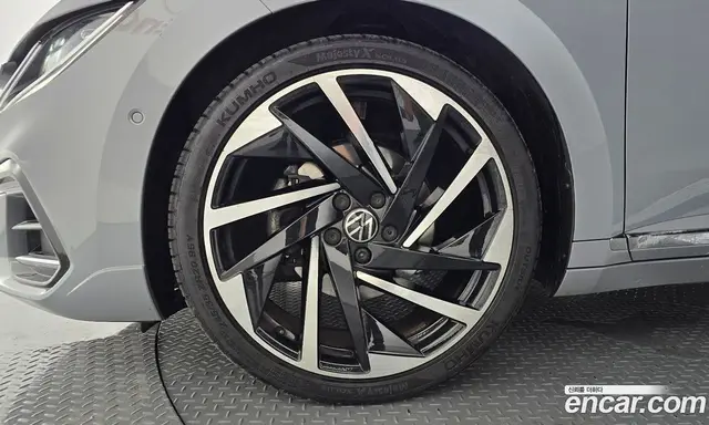 Volkswagen Arteon 2022 2.0 автомат (гидро), миниатюра 5 Volkswagen Arteon 2022 2.0 автомат (гидро), миниатюра 5