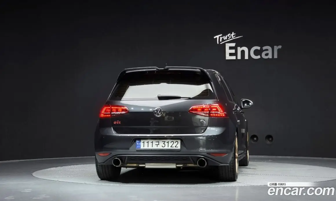 Volkswagen Golf 2016 2.0 автомат (гидро), фото 4 Volkswagen Golf 2016 2.0 автомат (гидро), фото 4