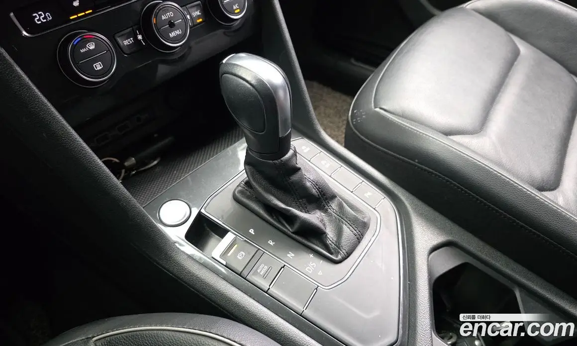 Volkswagen Tiguan 2020 2.0 автомат (гидро), фото 9