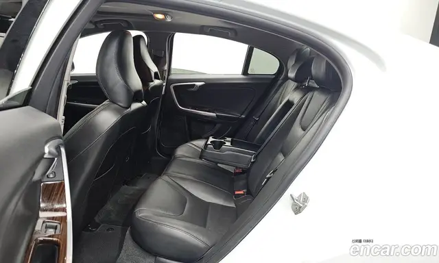 Volvo S60 2017 2.0 автомат (гидро), миниатюра 11