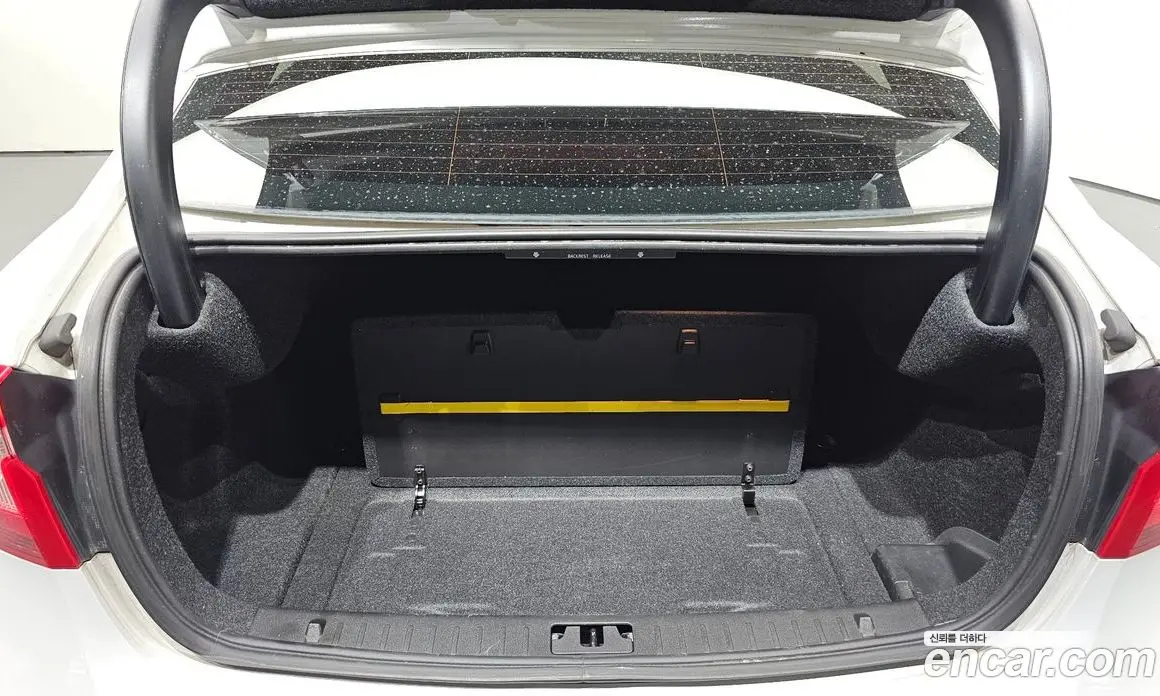 Volvo S60 2017 2.0 автомат (гидро), фото 20