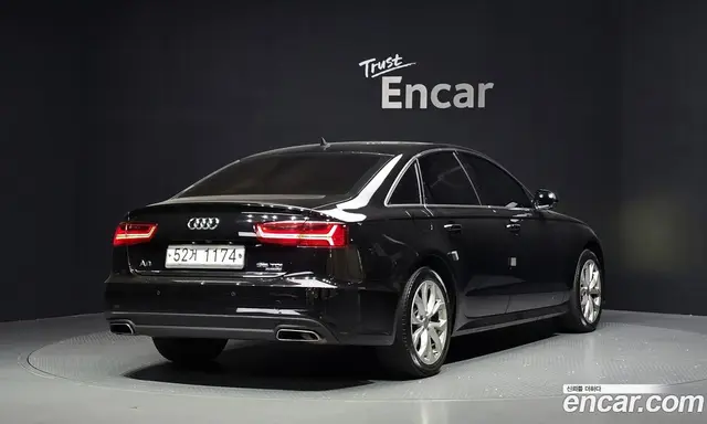 Audi A6 2018 2.0 автомат (гидро), миниатюра 2